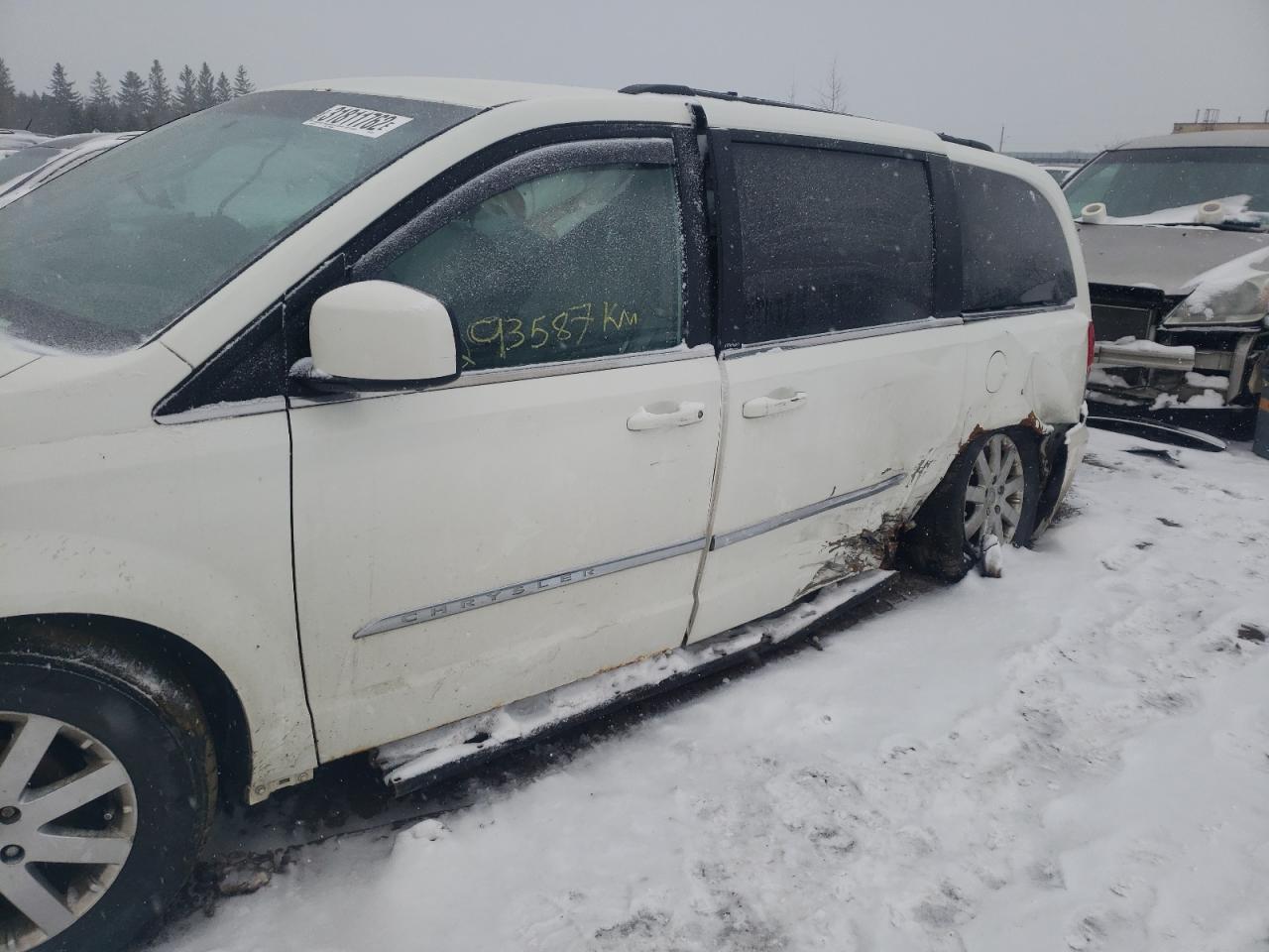 Photo 9 from auction – 2011 CHRYSLER TOWN & COU with VIN 2A4RR8DGXBR763388