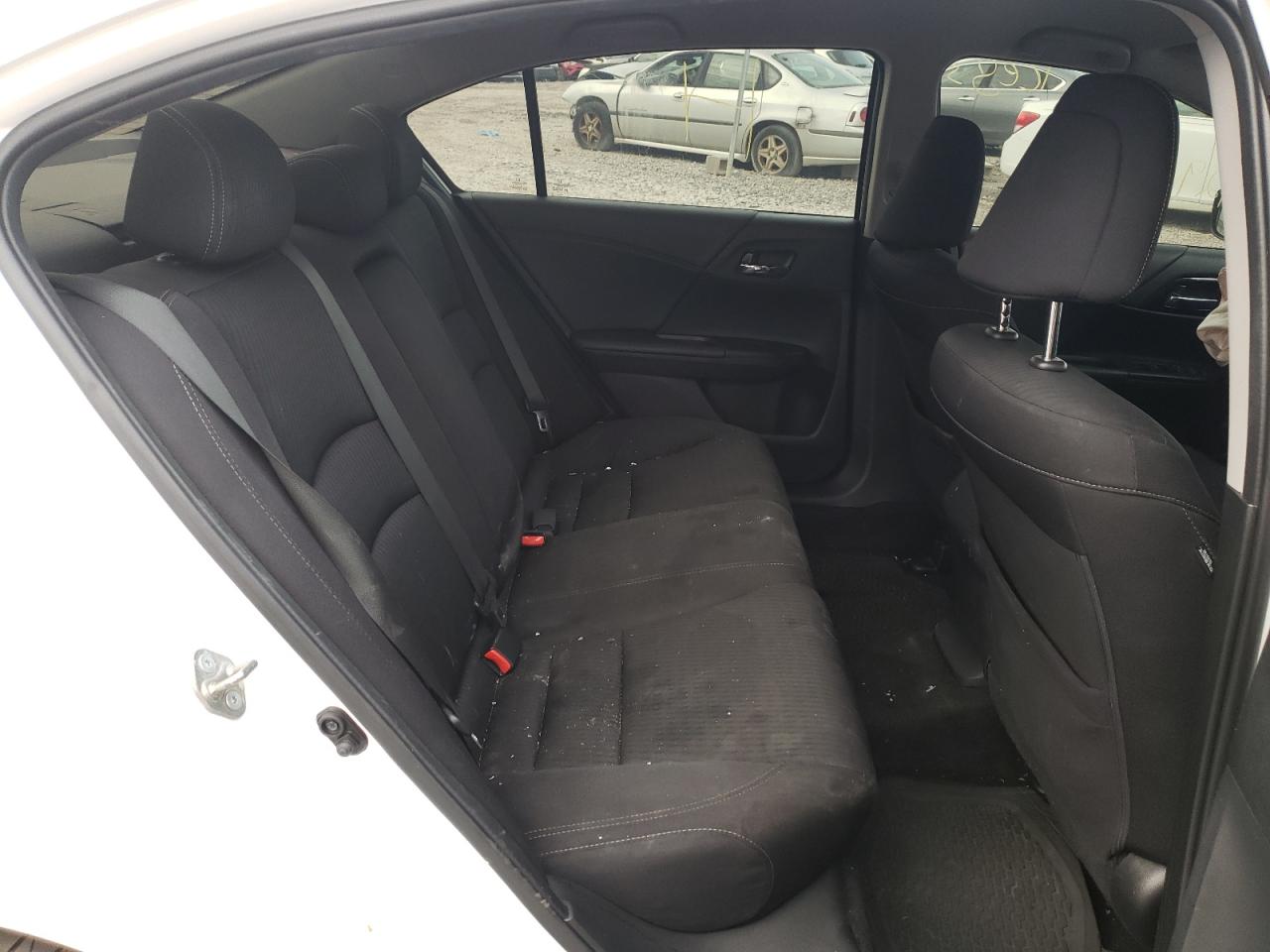 Photo 6 from auction – 2015 HONDA ACCORD SPO with VIN 1HGCR2F57FA208091