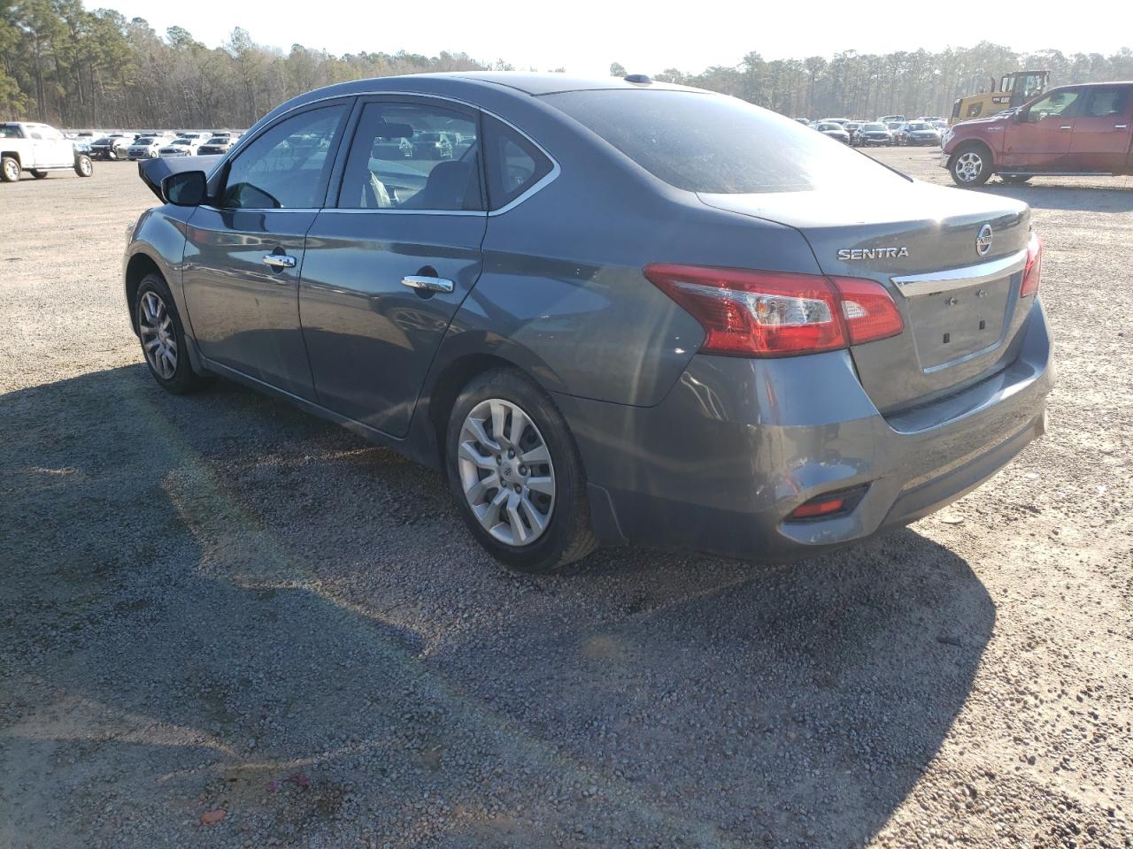 Photo 3 from auction – 2016 NISSAN SENTRA S with VIN 3N1AB7AP3GY338420