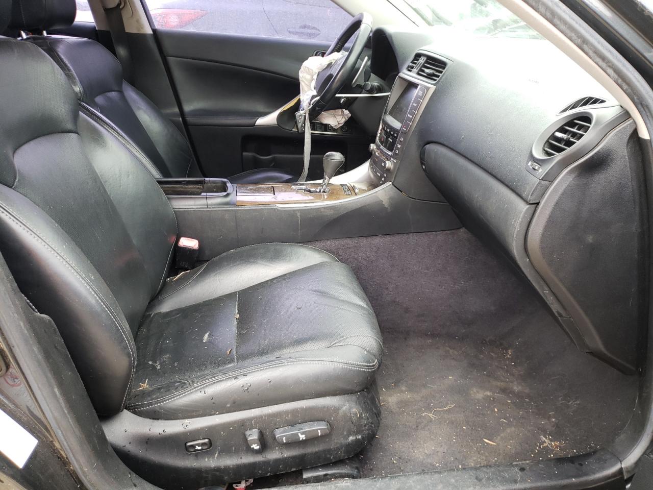 Photo 5 from auction – 2010 LEXUS IS 250 with VIN JTHCF5C22A5039181