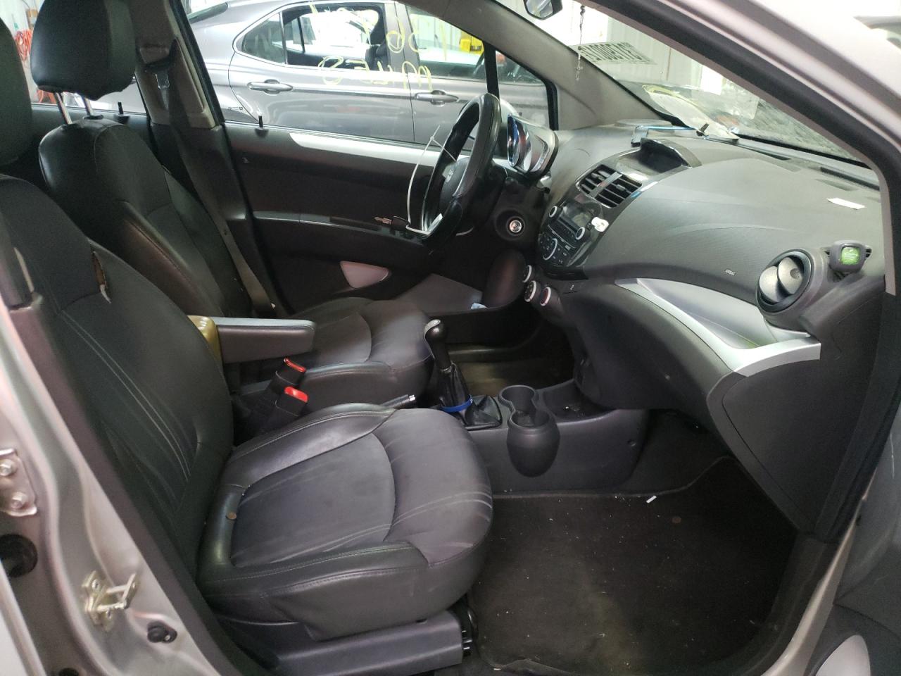 Foto 5 de la subasta – 2013 CHEVROLET SPARK LS con VIN KL8CA6S93DC508162