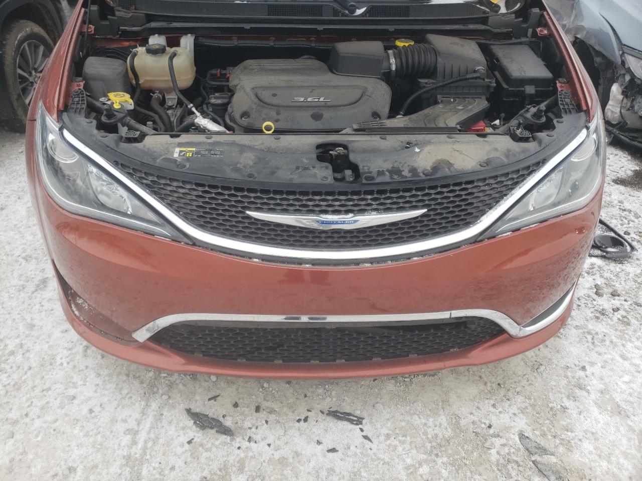 Photo 7 from auction – 2018 CHRYSLER PACIFICA T with VIN 2C4RC1EG8JR262060