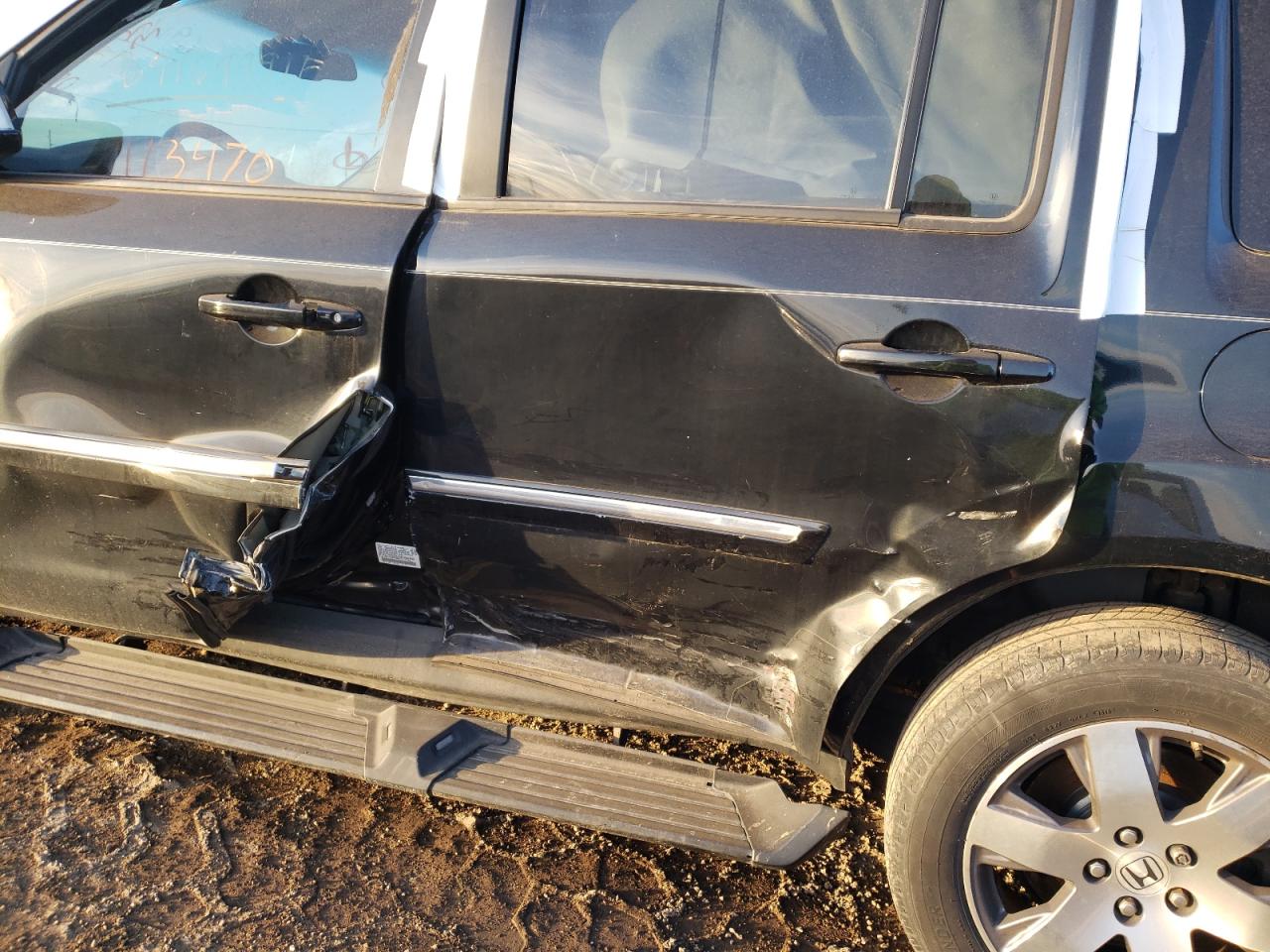 Photo 9 from auction – 2015 HONDA PILOT TOUR with VIN 5FNYF3H92FB002218