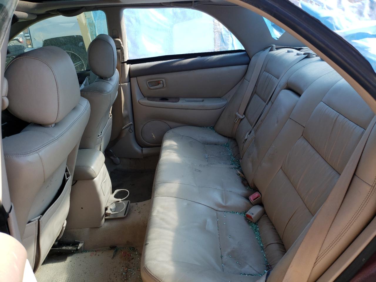 Photo 6 from auction – 1998 LEXUS ES 300 with VIN JT8BF28G7W5018283