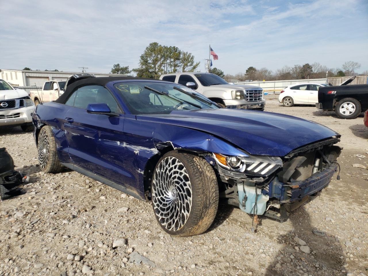 FORD MUSTANG 2015 with VIN 1FATP8EM3F5383176 - Photo from auction