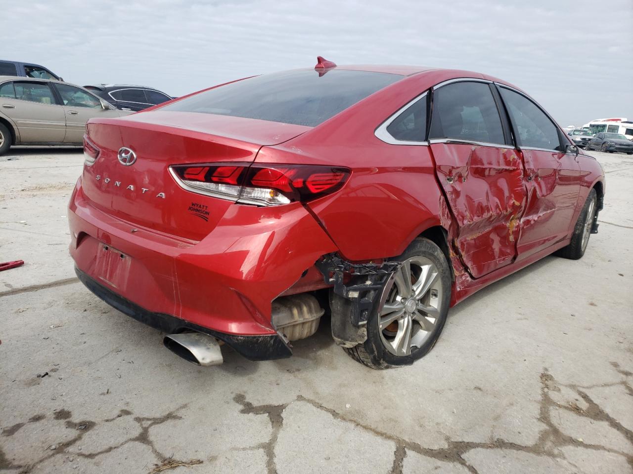 Photo 4 from auction – 2019 HYUNDAI SONATA LIM with VIN 5NPE34AF9KH793215