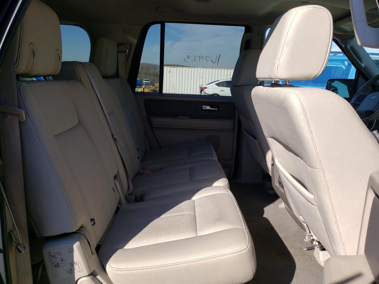 Photo 6 from auction – 2008 FORD EXPEDITION with VIN 1FMFK16548LA73374