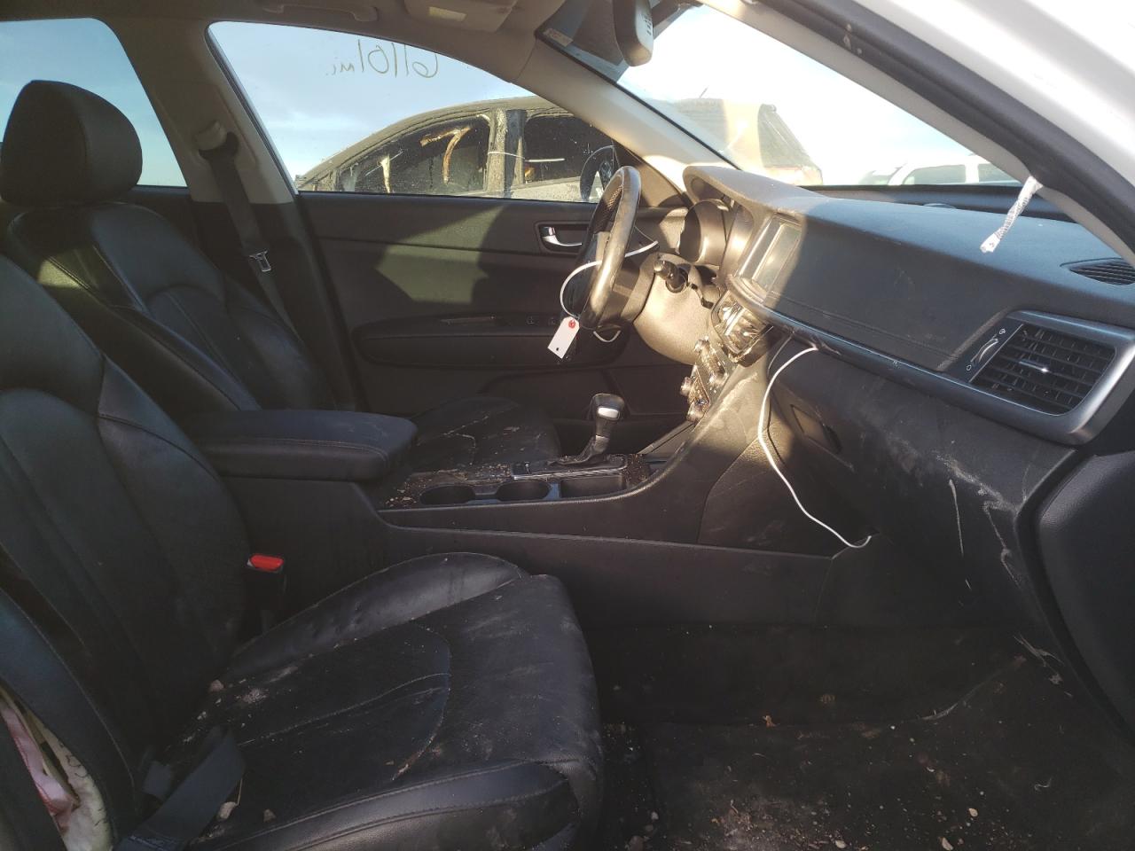 Photo 5 from auction – 2018 KIA OPTIMA EX with VIN 5XXGU4L38JG203847