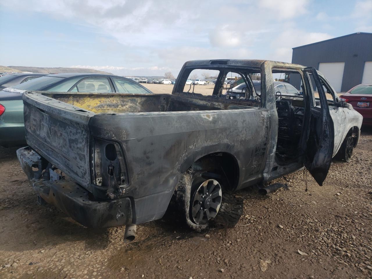 Фото 4 с аукциона – 2018 RAM 2500 POWER с VIN 3C6TR5EJ7JG395929