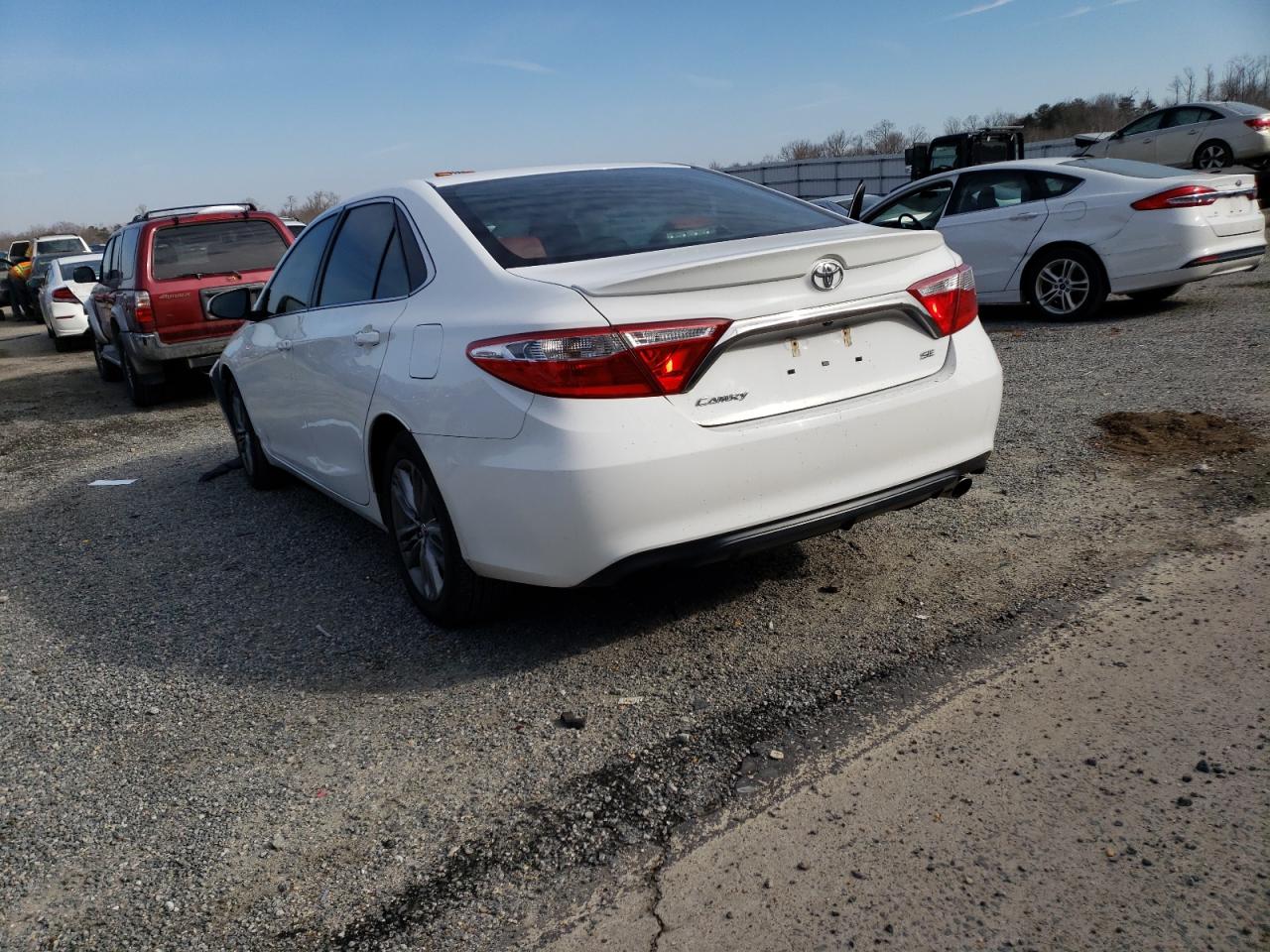 Photo 3 from auction – 2016 TOYOTA CAMRY LE with VIN 4T1BF1FK4GU594290