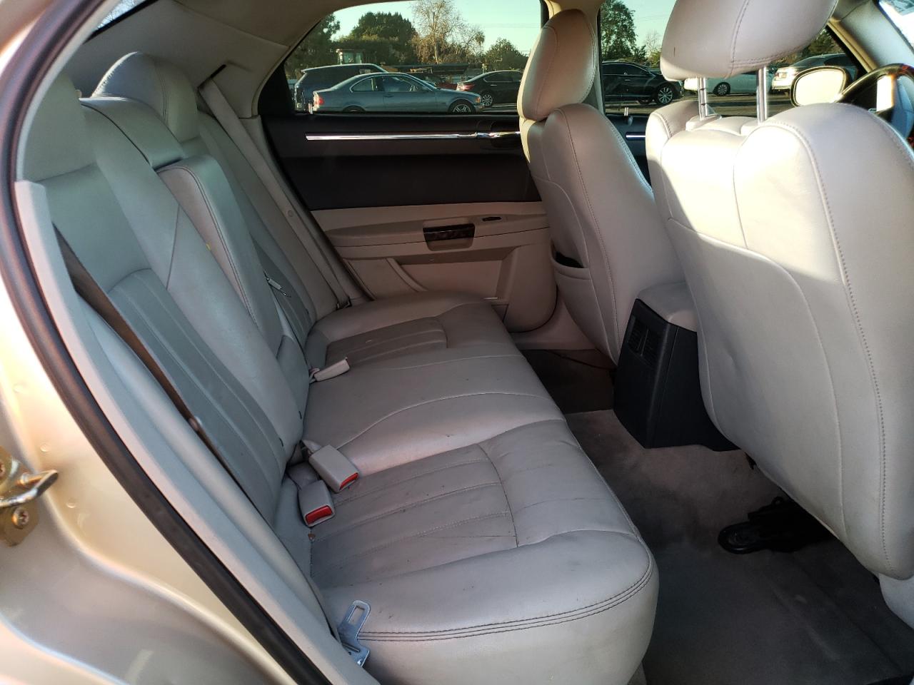 Photo 6 from auction – 2006 CHRYSLER 300C with VIN 2C3KA63H56H534534