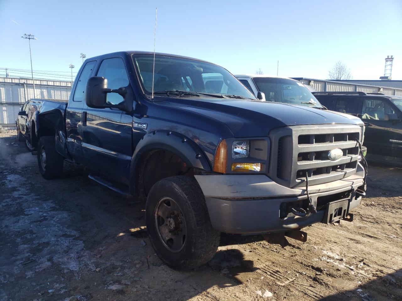 Photo 1 from auction – 2005 FORD F250 SUPER with VIN 1FTSX21595EA18890