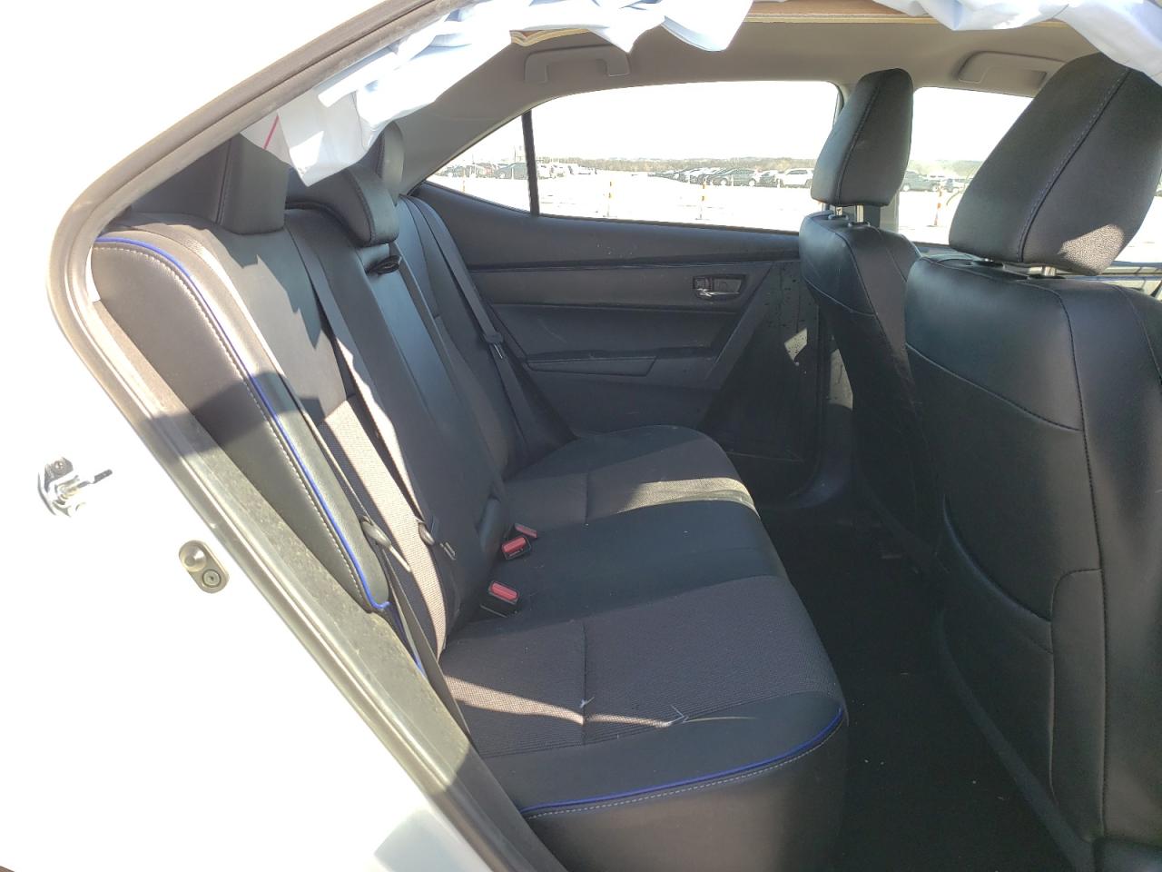 Photo 6 from auction – 2018 TOYOTA COROLLA L with VIN 2T1BURHE6JC982108