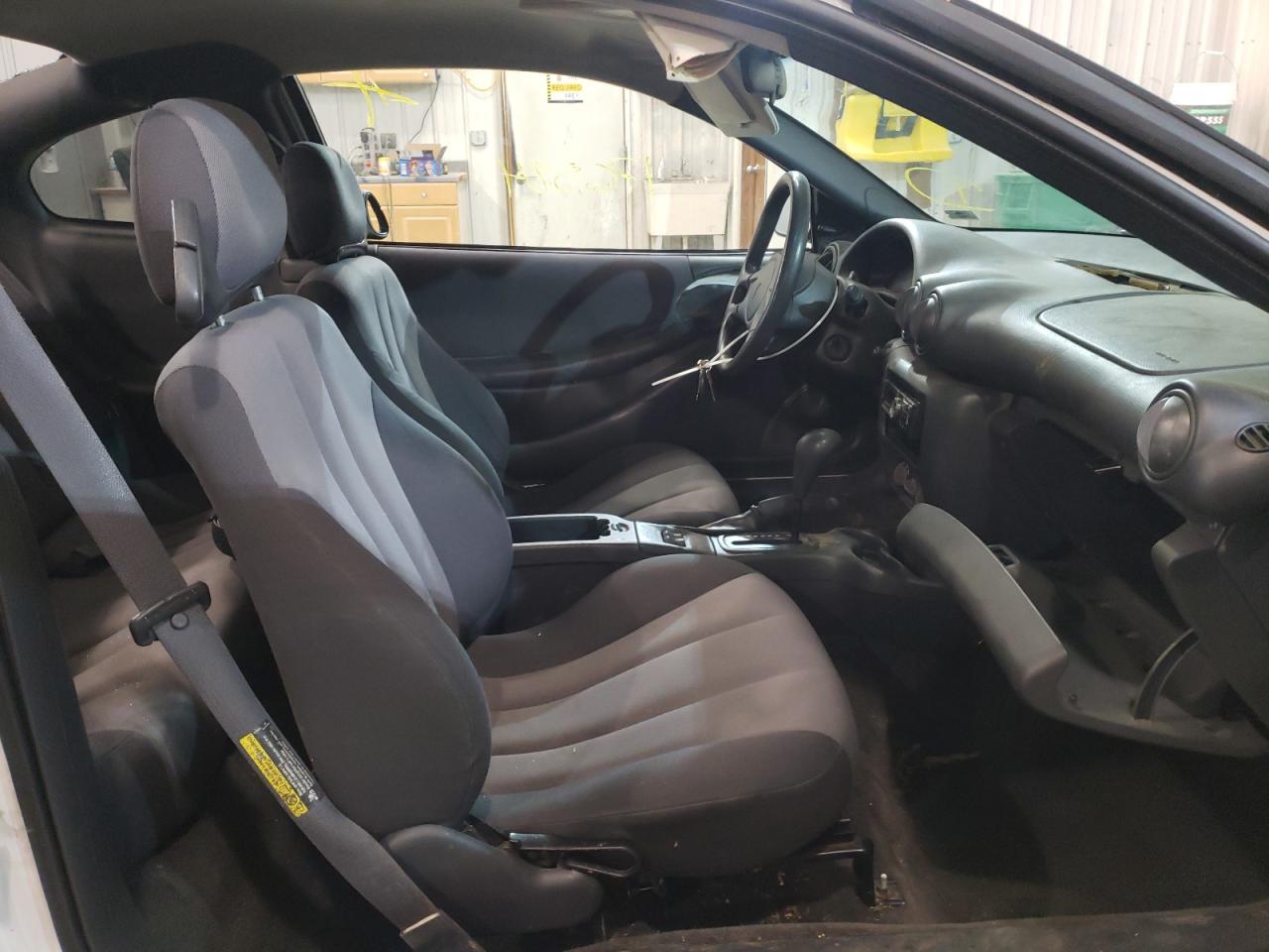 Photo 5 from auction – 2005 PONTIAC SUNFIRE with VIN 3G2JB12F55S201676