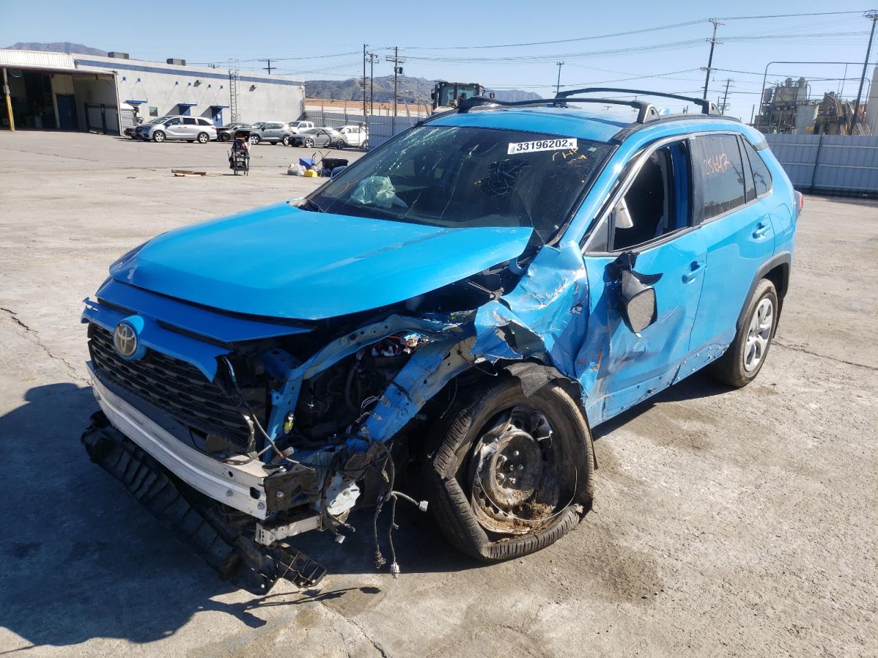 Photo 2 from auction – 2019 TOYOTA RAV4 LE with VIN 2T3H1RFV7KC022746