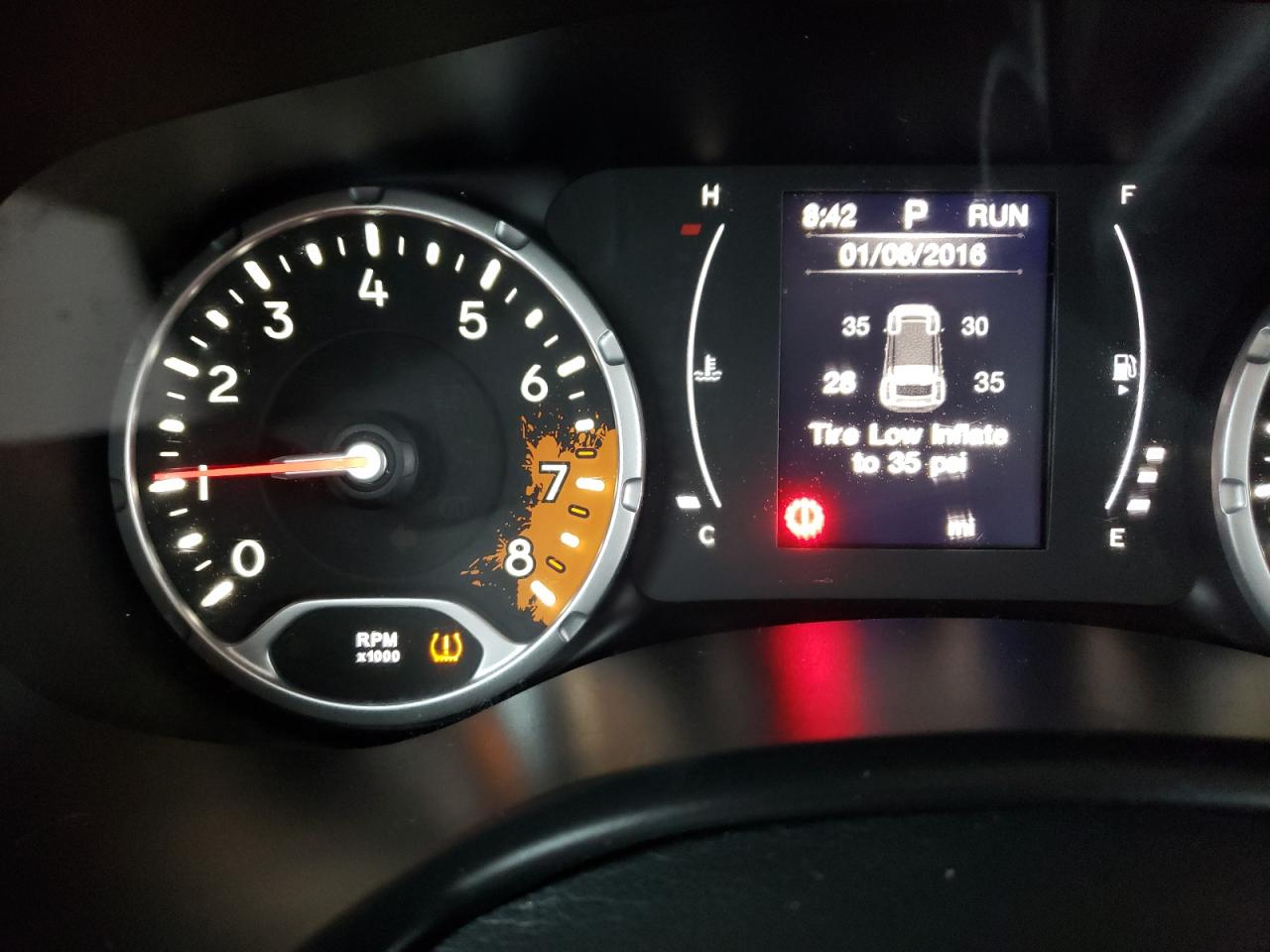 Photo 8 from auction – 2016 JEEP RENEGADE S with VIN ZACCJAAT2GPE21246