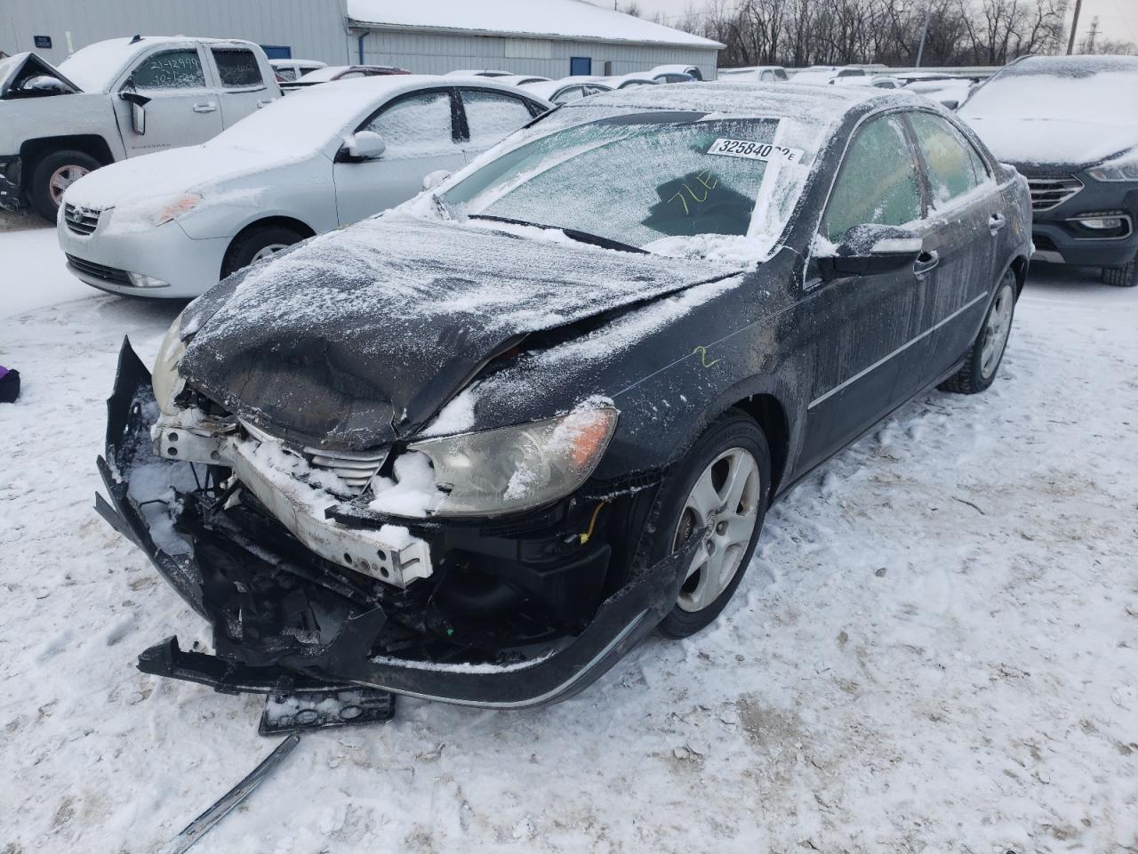 Photo 2 from auction – 2006 ACURA RL with VIN JH4KB16576C003642