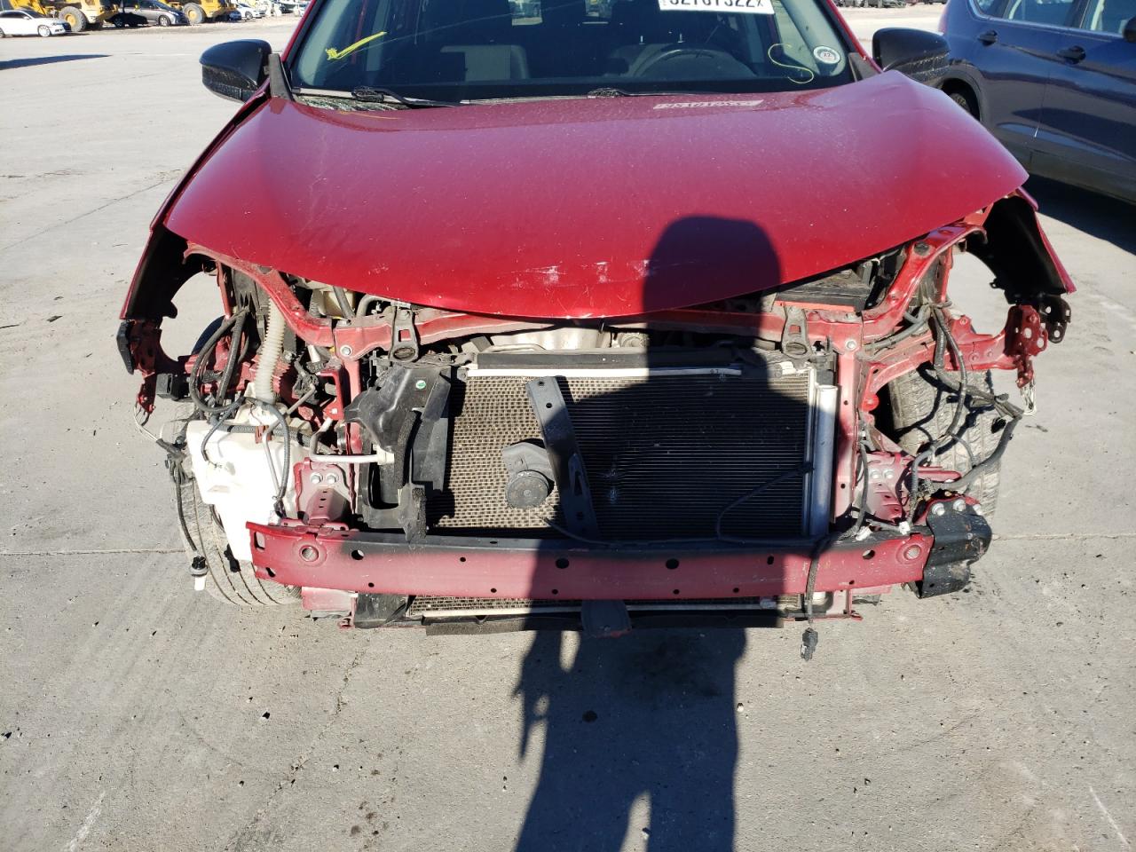 Photo 9 from auction – 2016 TOYOTA RAV4 LE with VIN JTMZFREV9GJ093474