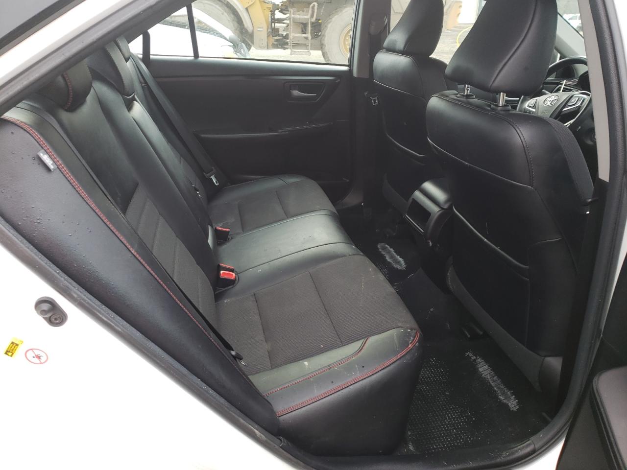 Photo 6 from auction – 2017 TOYOTA CAMRY LE with VIN 4T1BF1FK8HU372109