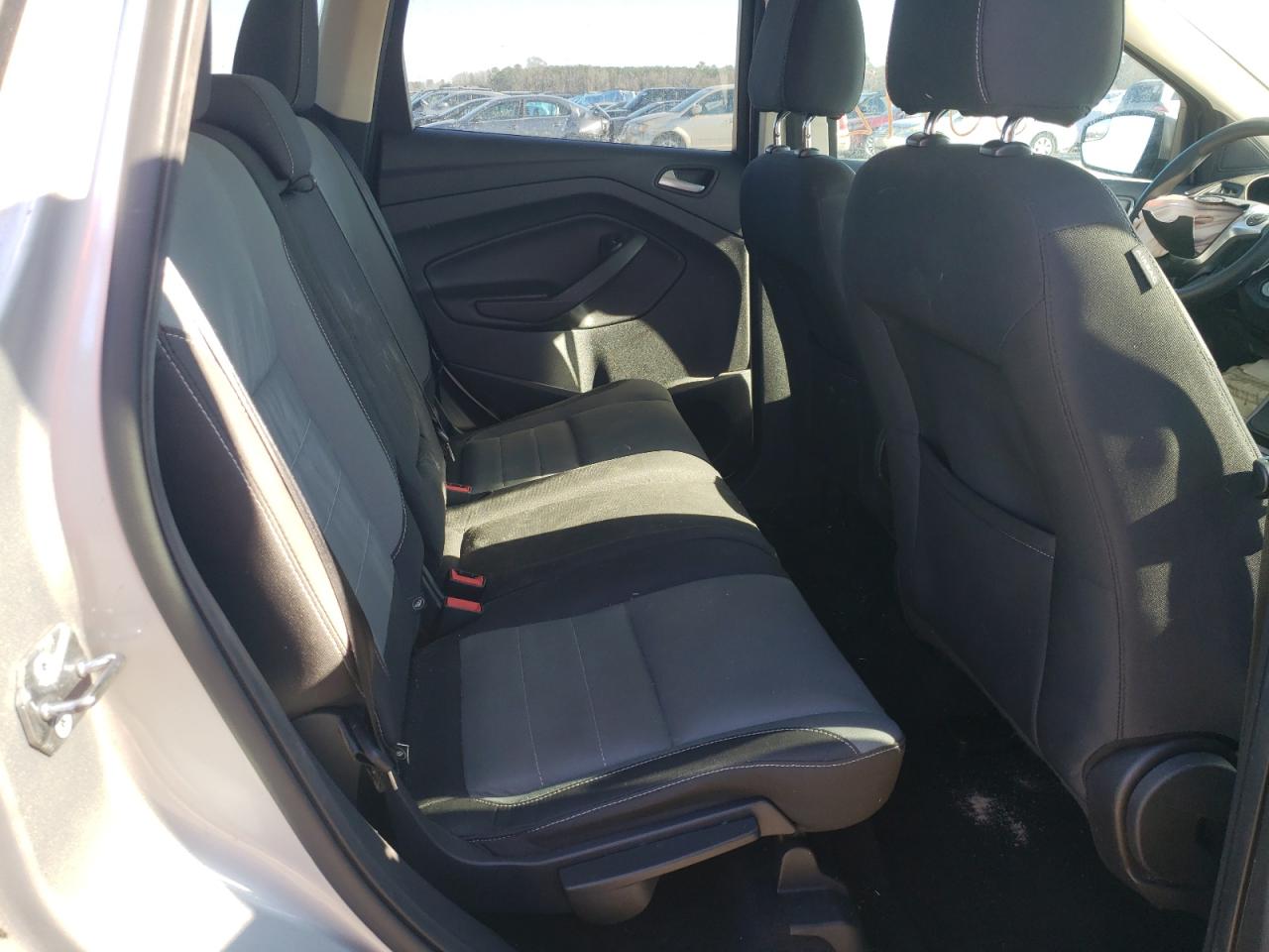Photo 6 from auction – 2016 FORD ESCAPE SE with VIN 1FMCU0GX1GUC72897