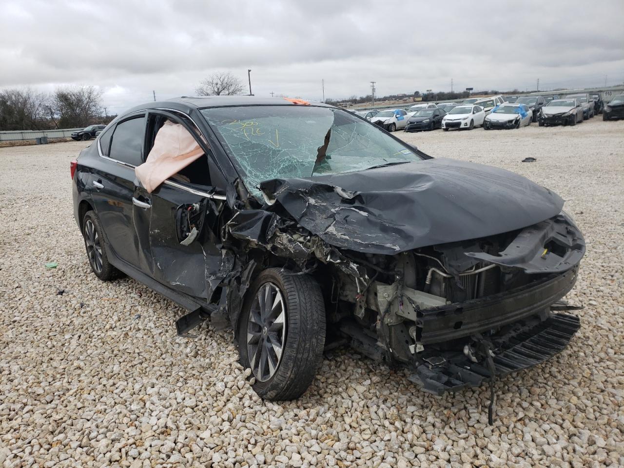 NISSAN SENTRA SR 2017 with VIN 3N1CB7APXHY203168 - Photo from auction