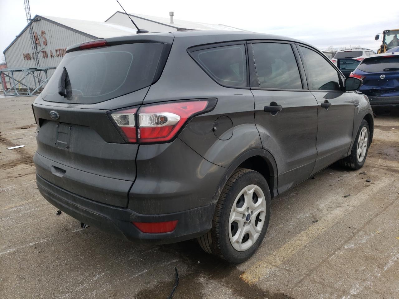Photo 4 from auction – 2017 FORD ESCAPE S with VIN 1FMCU0F74HUE90688