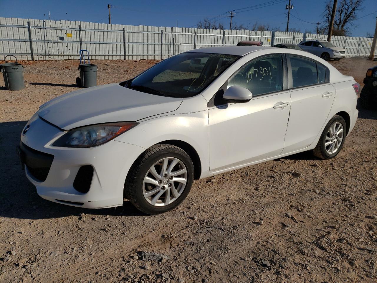 Photo 2 from auction – 2012 MAZDA 3 I with VIN JM1BL1V7XC1580321
