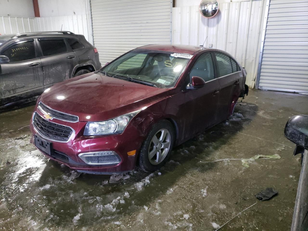 Photo 9 from auction – 2015 CHEVROLET CRUZE LT with VIN 1G1PC5SB6F7166940