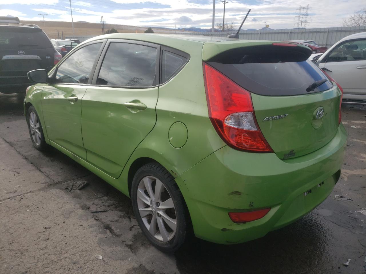 Photo 3 from auction – 2014 HYUNDAI ACCENT GLS with VIN KMHCU5AE8EU161586