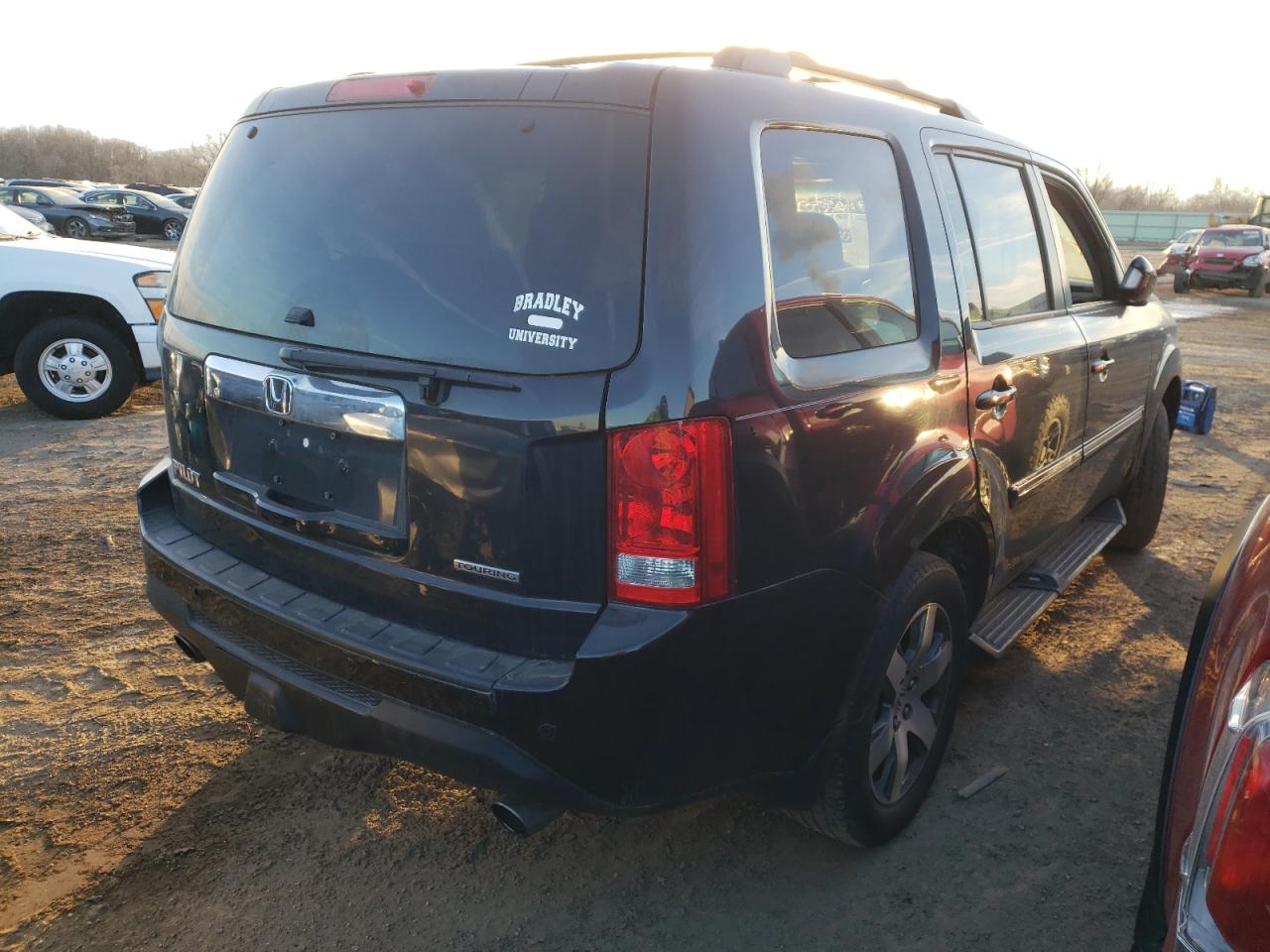 Photo 4 from auction – 2015 HONDA PILOT TOUR with VIN 5FNYF3H92FB002218