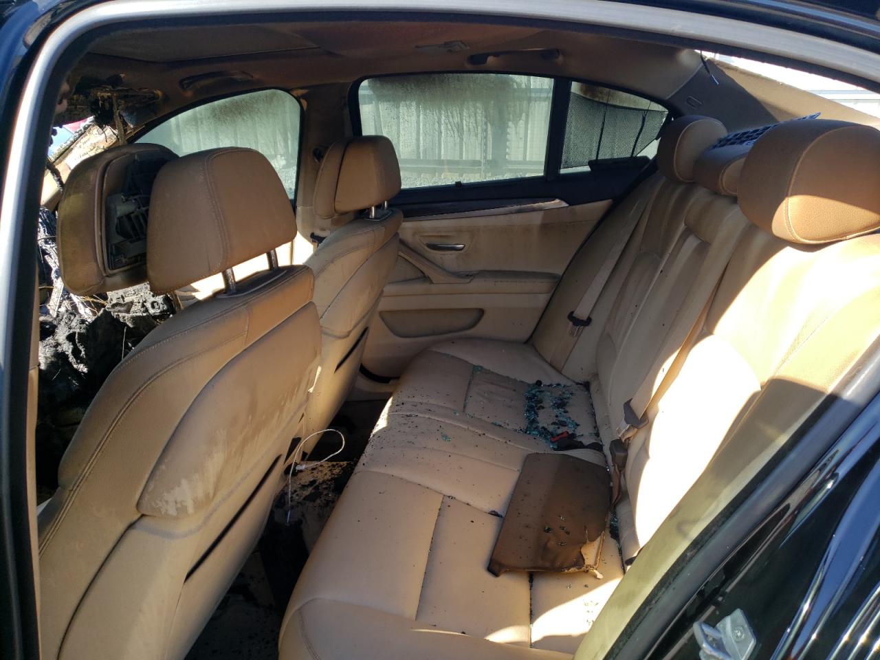 Photo 6 from auction – 2015 BMW 550 I with VIN WBAKN9C58FD682369