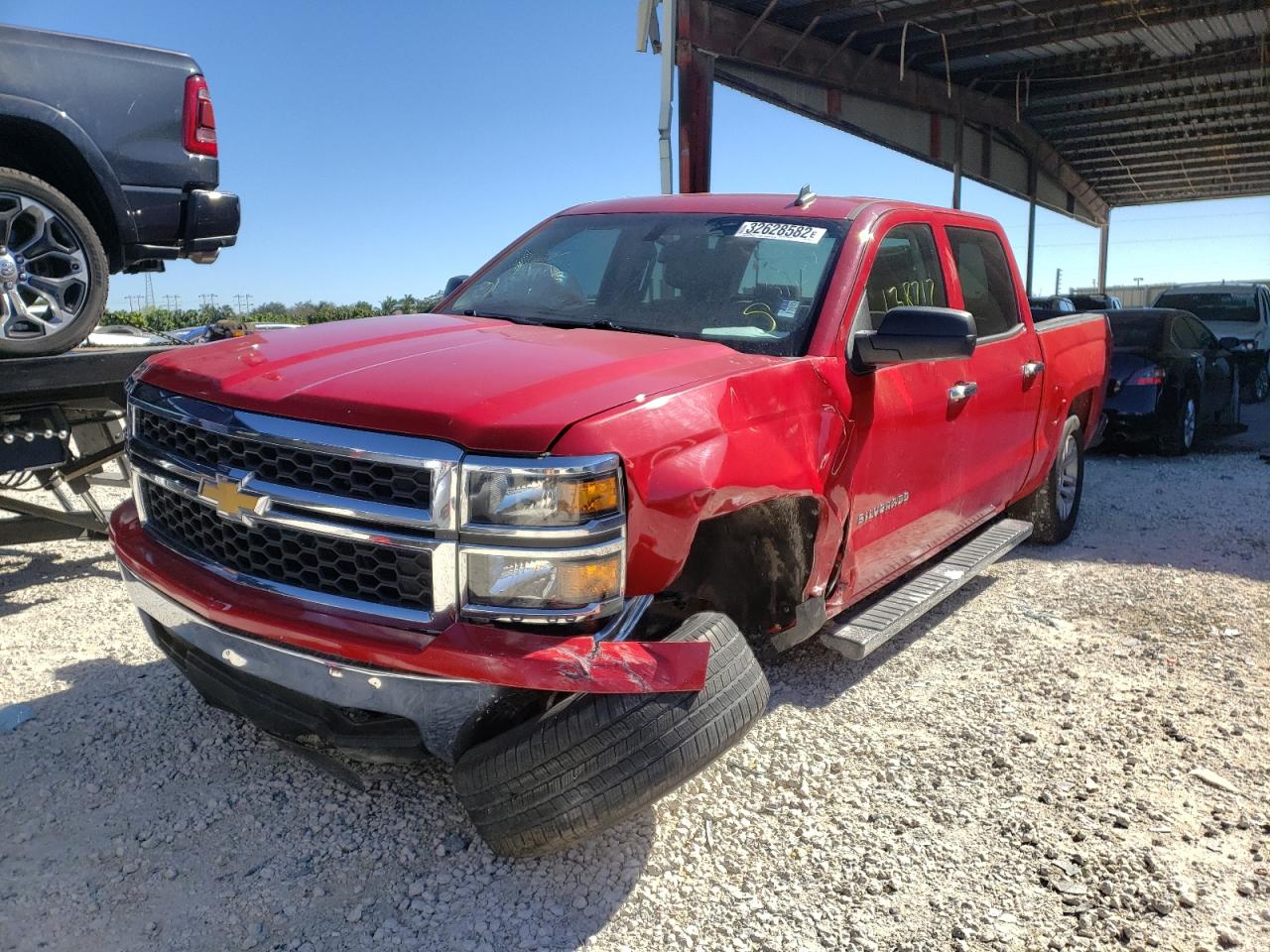Photo 2 from auction – 2014 CHEVROLET SILVERADO with VIN 3GCPCPEH2EG188066