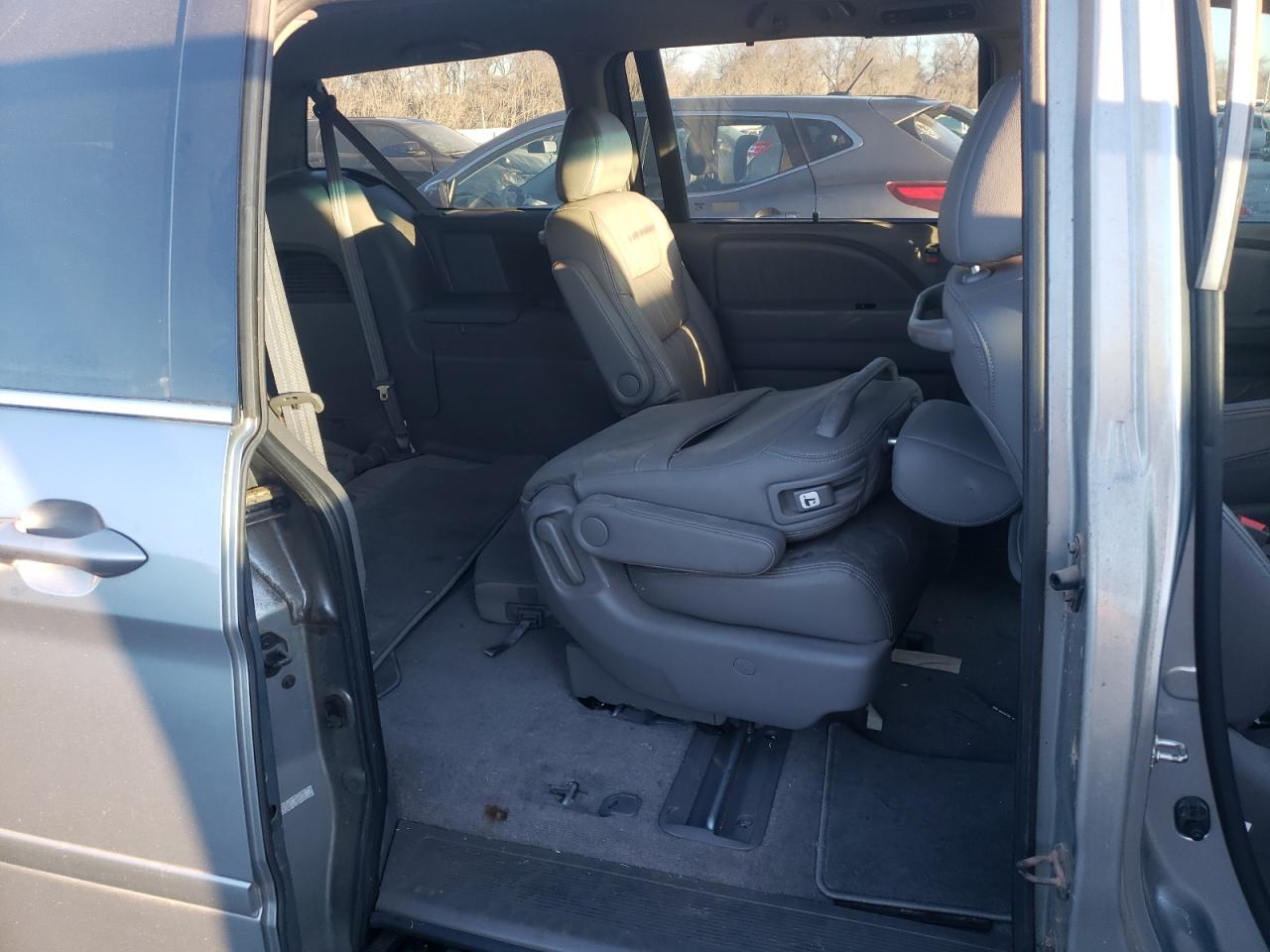 Photo 6 from auction – 2008 HONDA ODYSSEY EX with VIN 5FNRL38718B026119