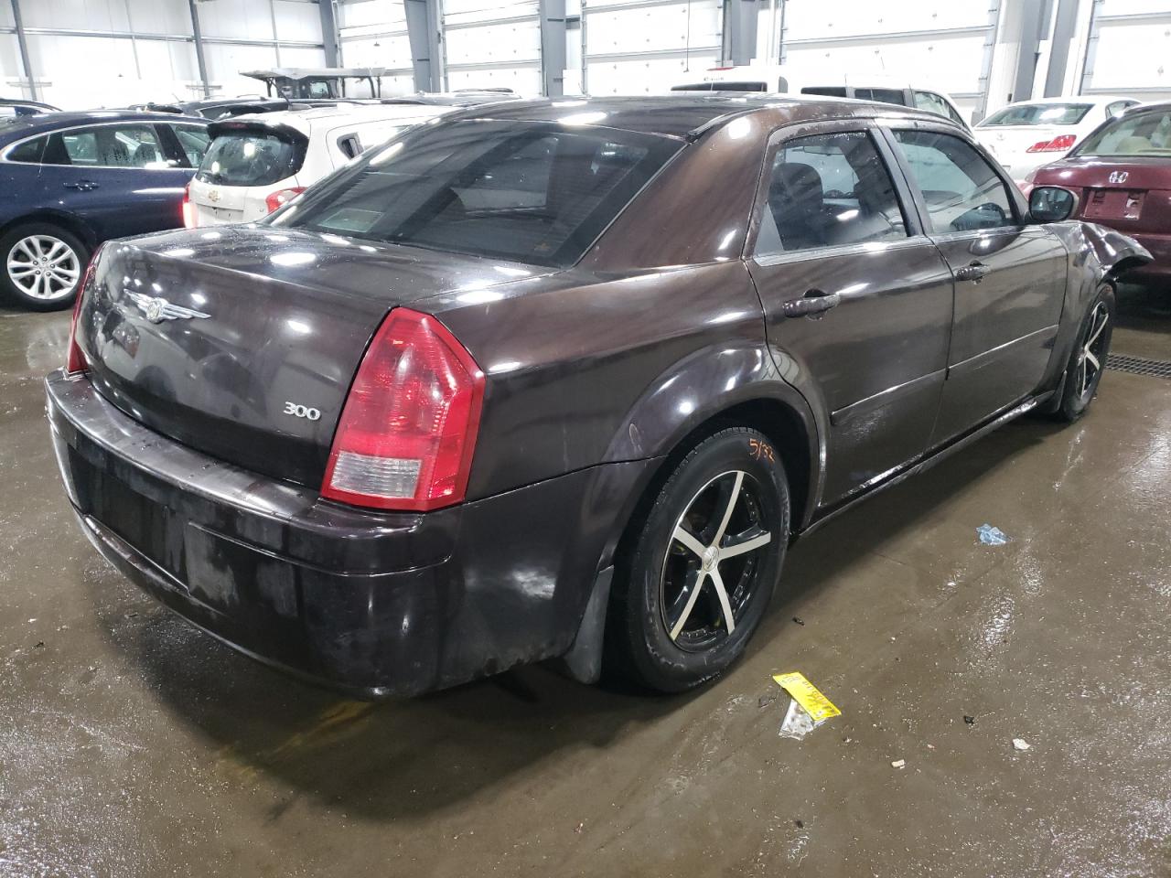 Photo 4 from auction – 2005 CHRYSLER 300 with VIN 2C3JA43R25H543909