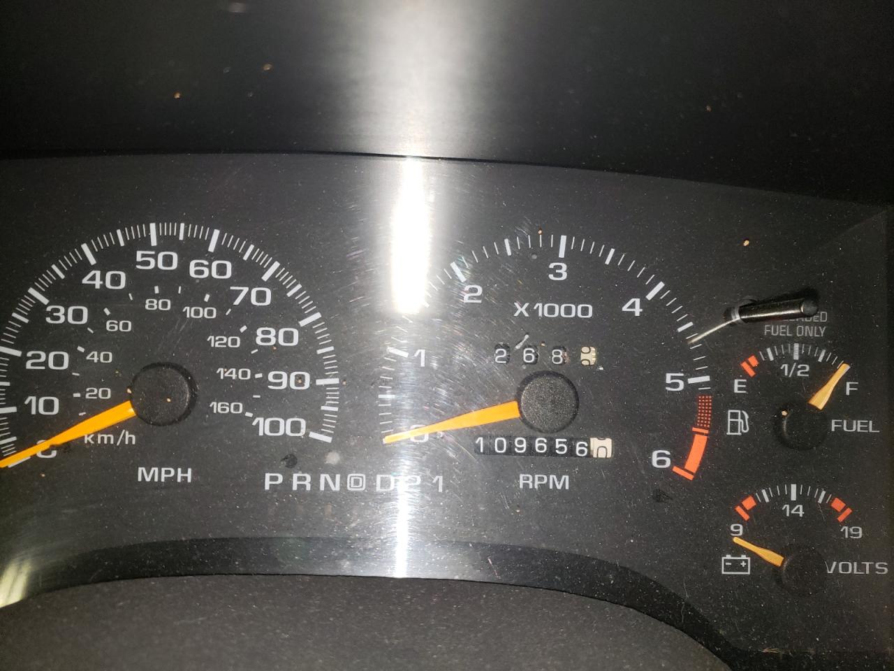Photo 8 from auction – 1995 CHEVROLET BLAZER with VIN 1GNDT13W6S2222278
