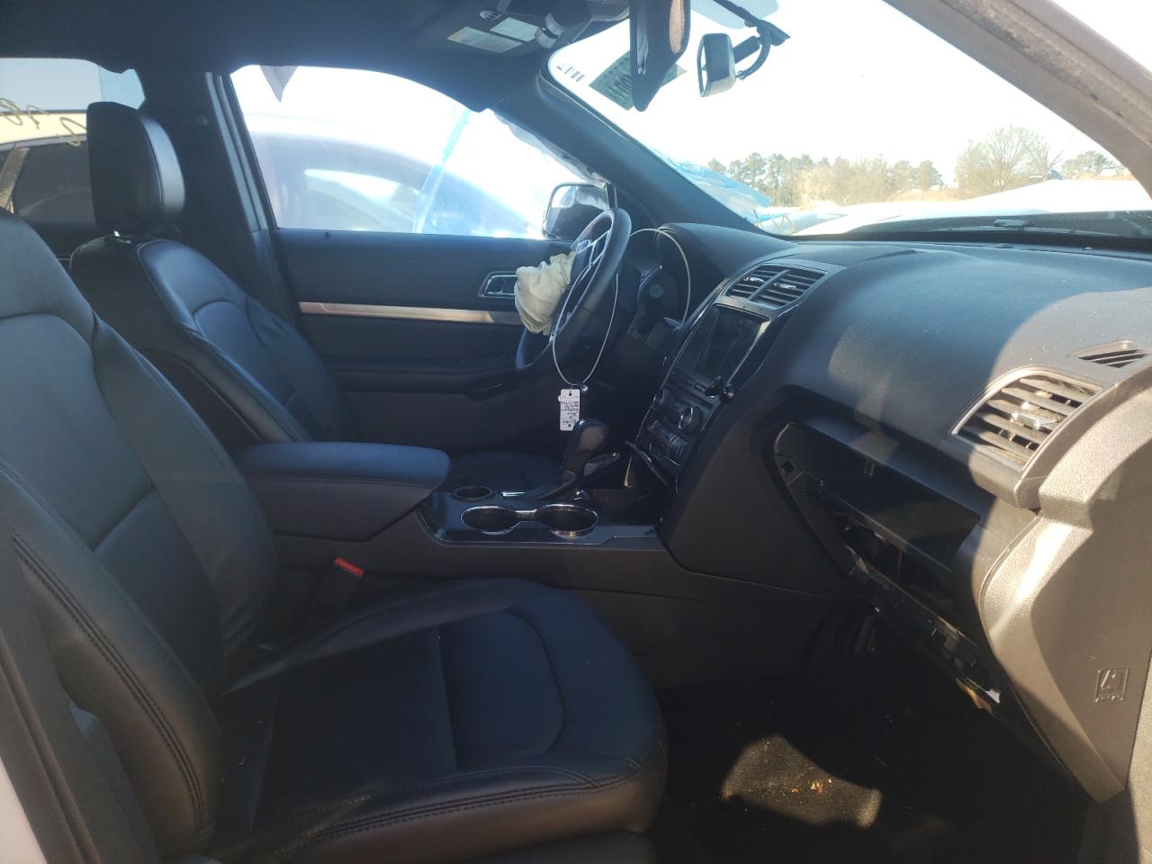 Photo 5 from auction – 2018 FORD EXPLORER X with VIN 1FM5K7DH2JGC34962