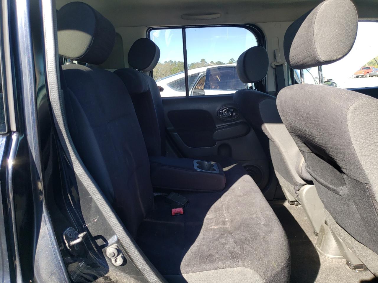 Photo 6 from auction – 2010 NISSAN CUBE BASE with VIN JN8AZ2KR7AT153223