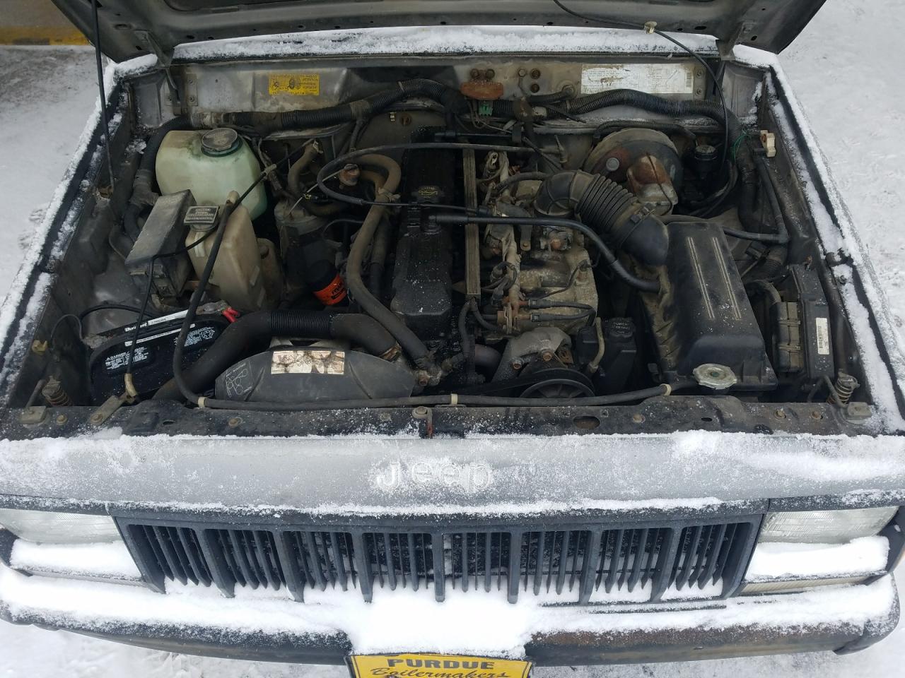 Photo 7 from auction – 1992 JEEP COMANCHE P with VIN 1J7FT36S2NL115259