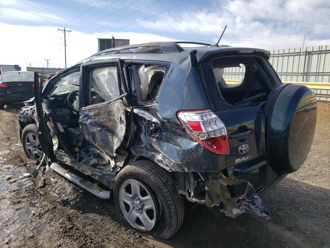 صورة رقم 3 من المزاد - 2012 TOYOTA RAV4 مع VIN 2T3JF4DV9CW256721