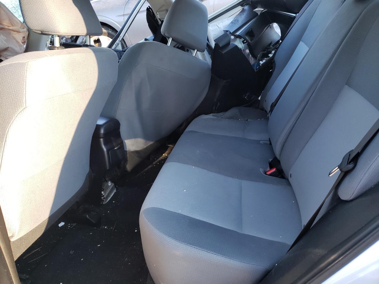 Photo 6 from auction – 2014 TOYOTA COROLLA L with VIN 2T1BURHE7EC151951