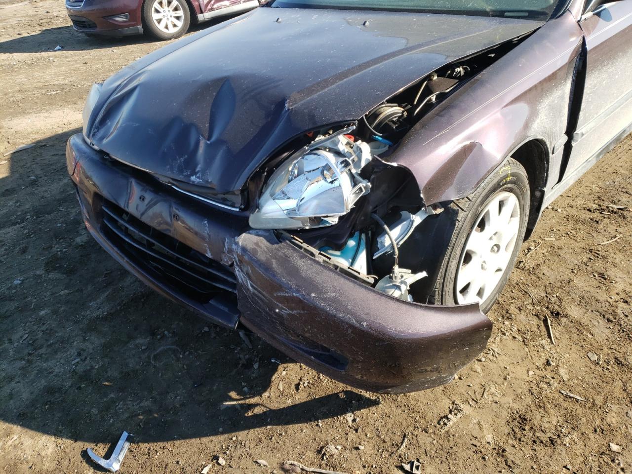 Photo 9 from auction – 2000 HONDA CIVIC LX with VIN 1HGEJ6676YL030366