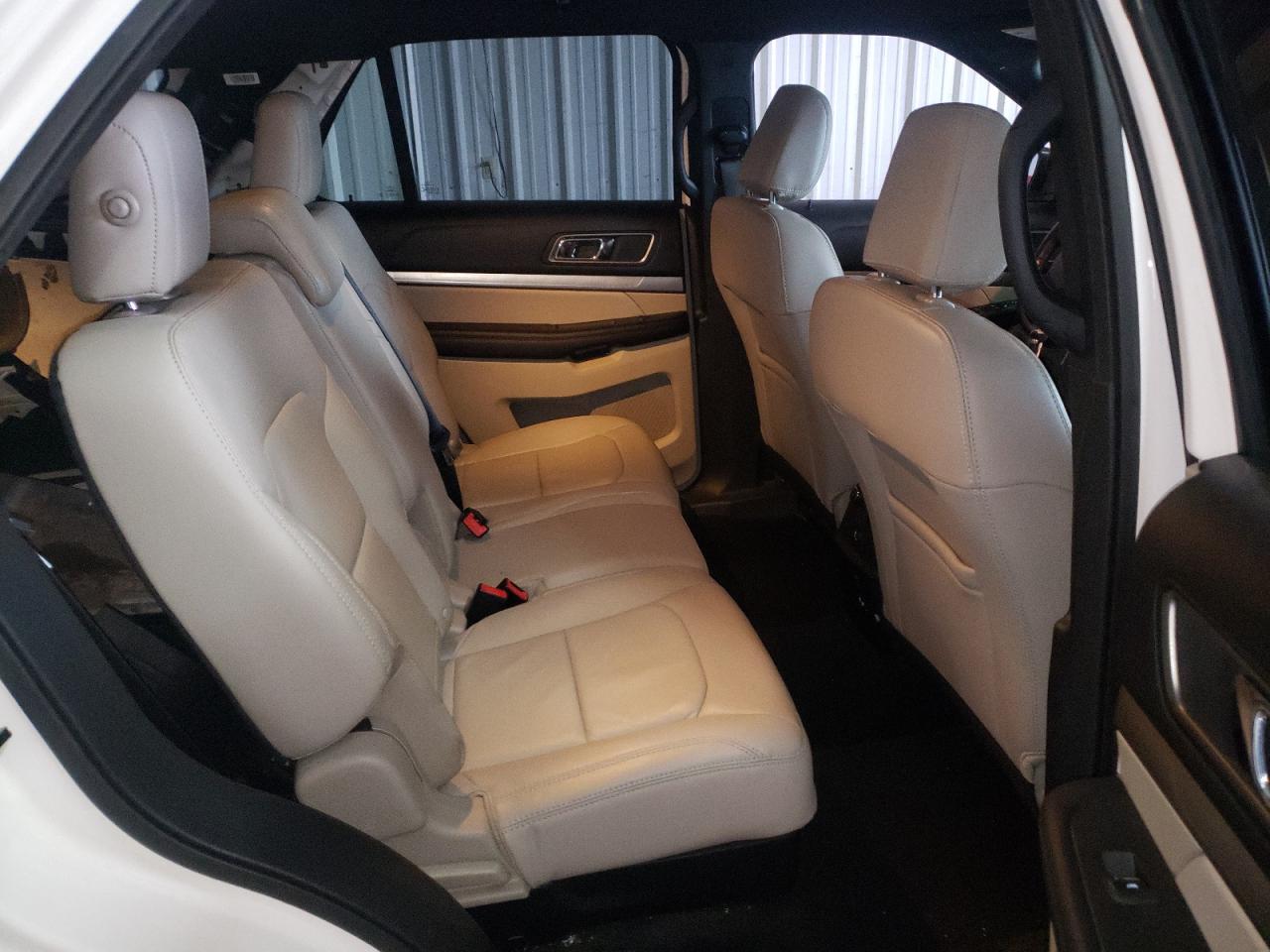 Photo 6 from auction – 2018 FORD EXPLORER X with VIN 1FM5K7D89JGA31311