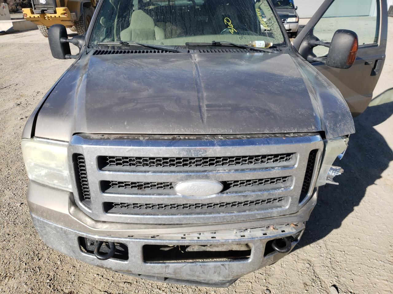 Photo 7 from auction – 2005 FORD F250 SUPER with VIN 1FTSW21PX5EA64247