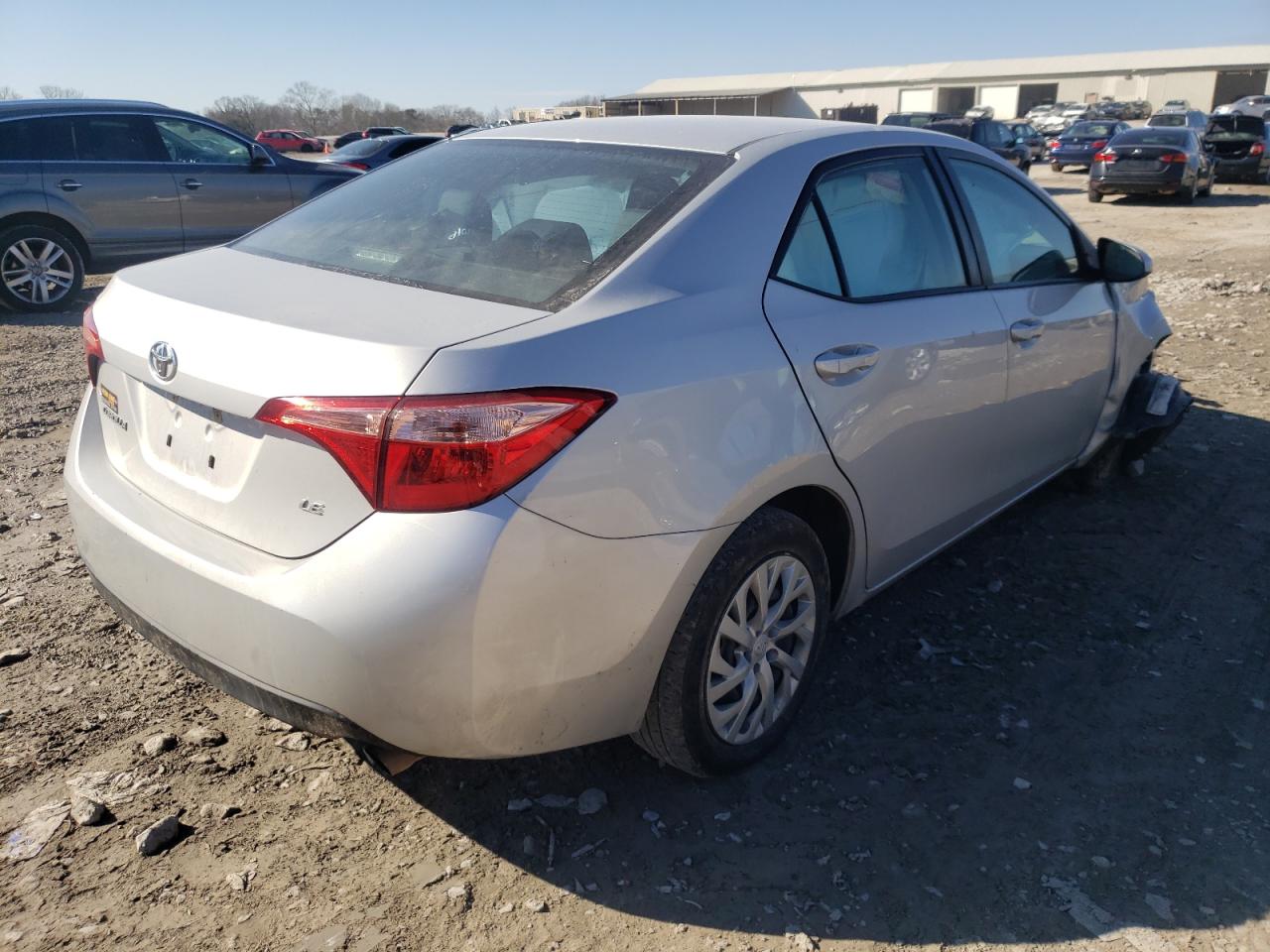 Photo 4 from auction – 2018 TOYOTA COROLLA L with VIN 2T1BURHE6JC123584