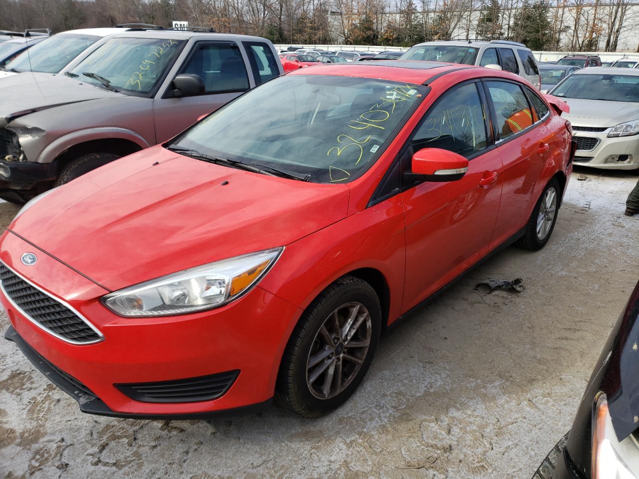 Photo 2 from auction – 2015 FORD FOCUS SE with VIN 1FADP3F20FL262928
