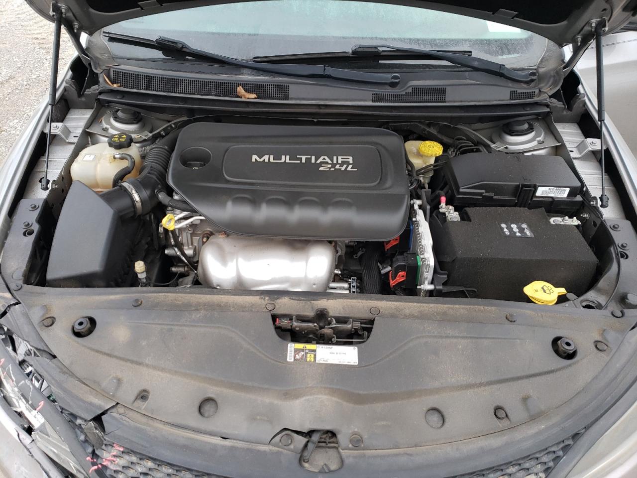 Photo 7 from auction – 2015 CHRYSLER 200 S with VIN 1C3CCCBB3FN511772