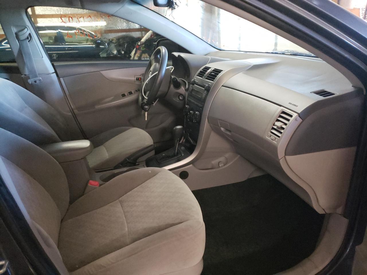 Photo 5 from auction – 2009 TOYOTA COROLLA BA with VIN JTDBL40E899063729