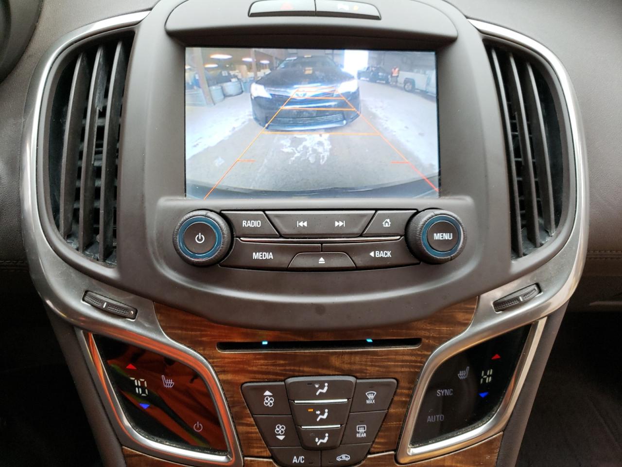 Photo 9 from auction – 2014 BUICK LACROSSE with VIN 1G4GB5G33EF151694
