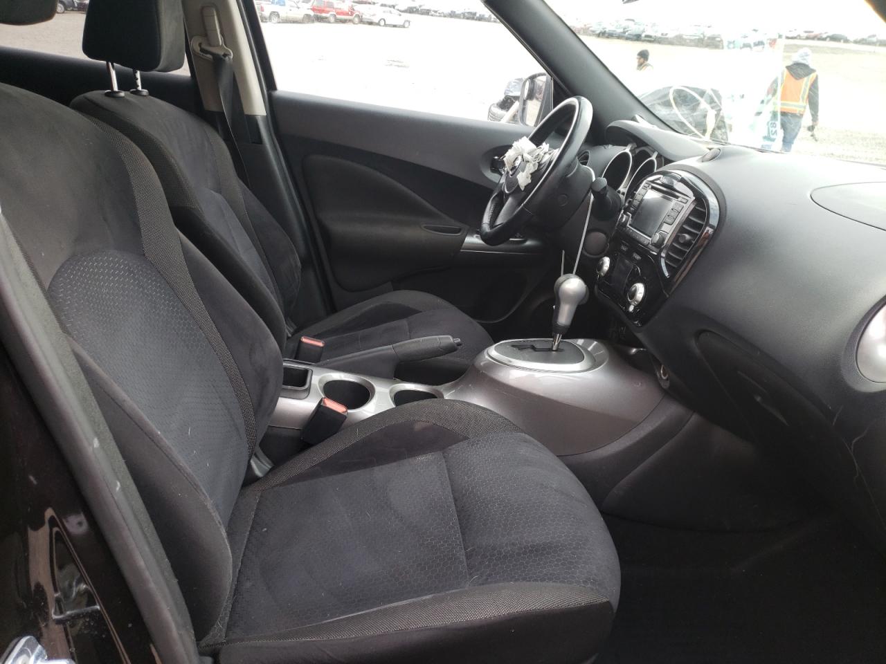 Photo 5 from auction – 2015 NISSAN JUKE S with VIN JN8AF5MV2FT565819