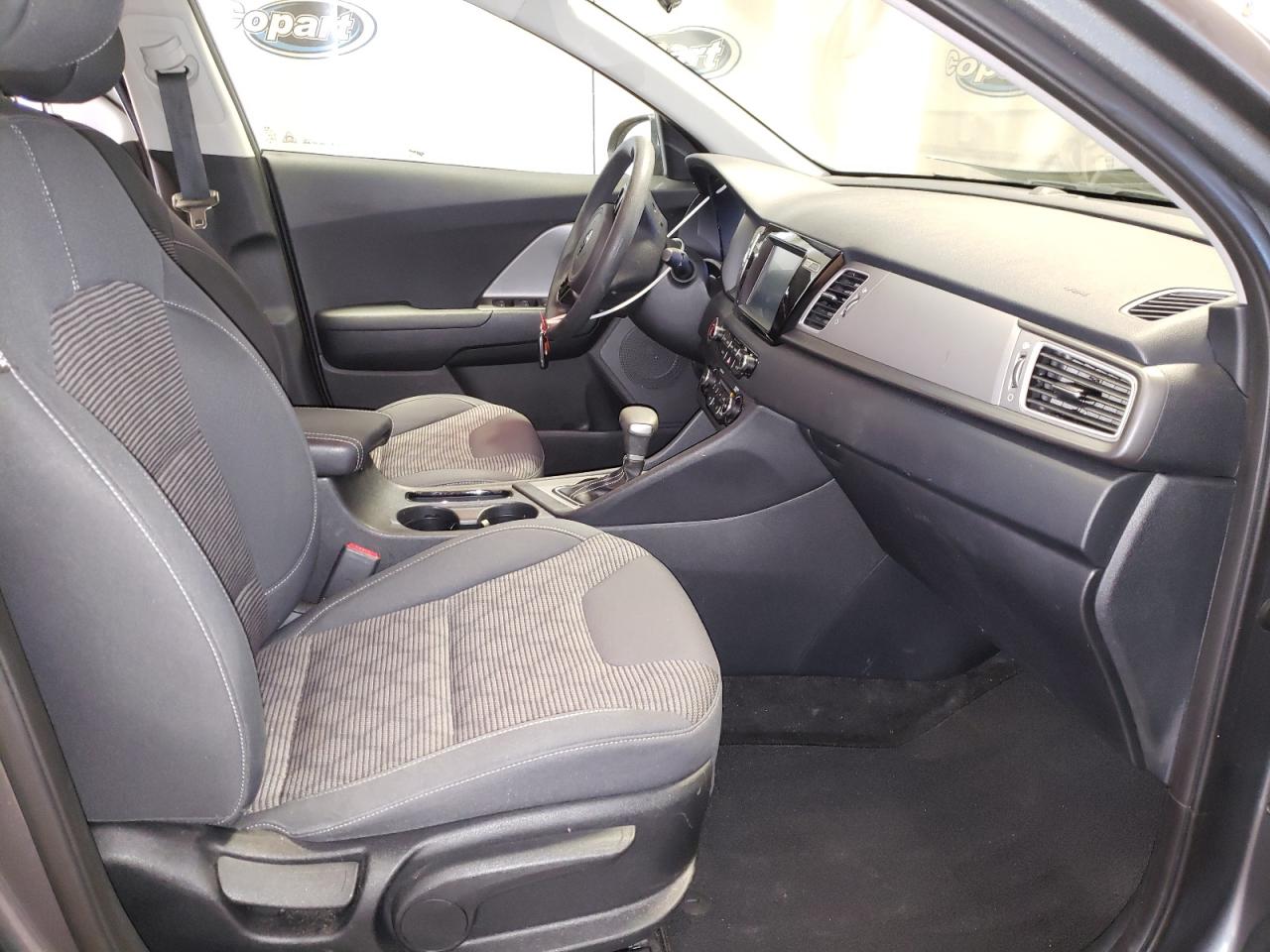 Photo 5 from auction – 2018 KIA NIRO FE with VIN KNDCB3LC9J5140020